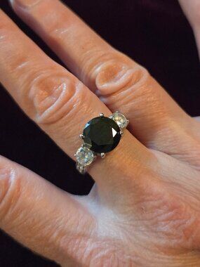 Beautiful "Black Brilliance" Sterling 925 artificial diamond ring, sz 7